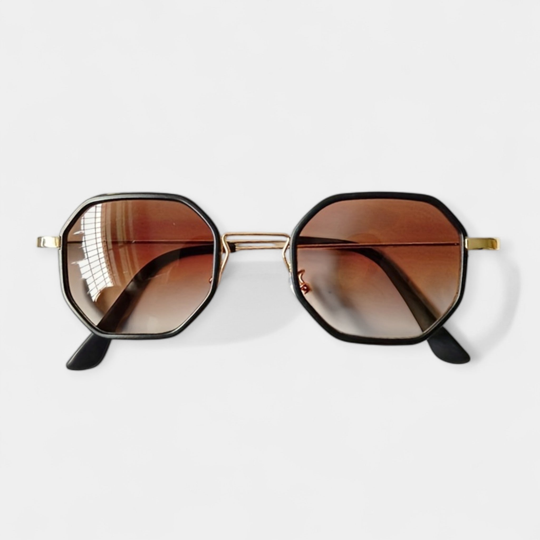 Noiréva – Eclipse Edge Sunglasses