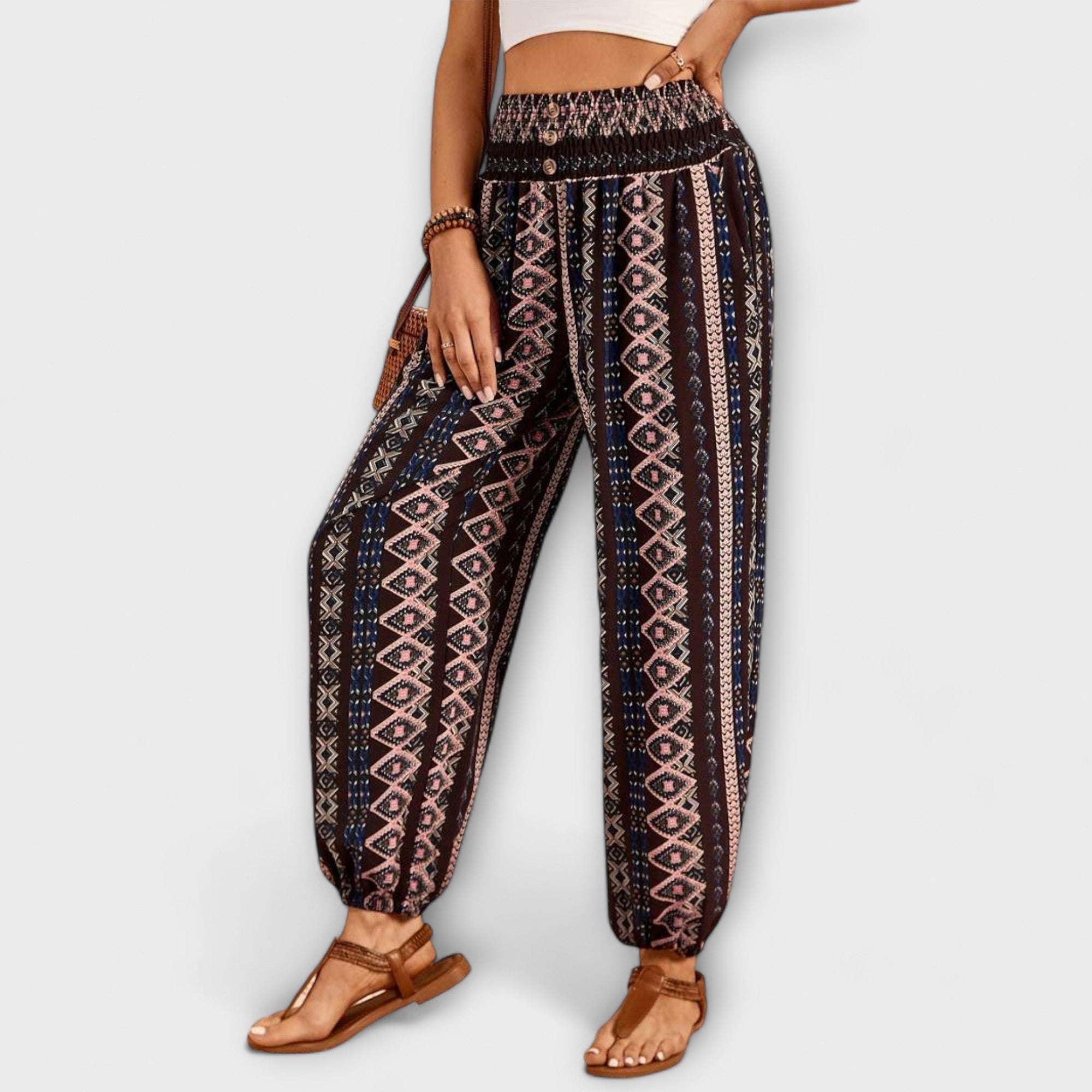 Scarlett - Tights with Ethnic Graphic