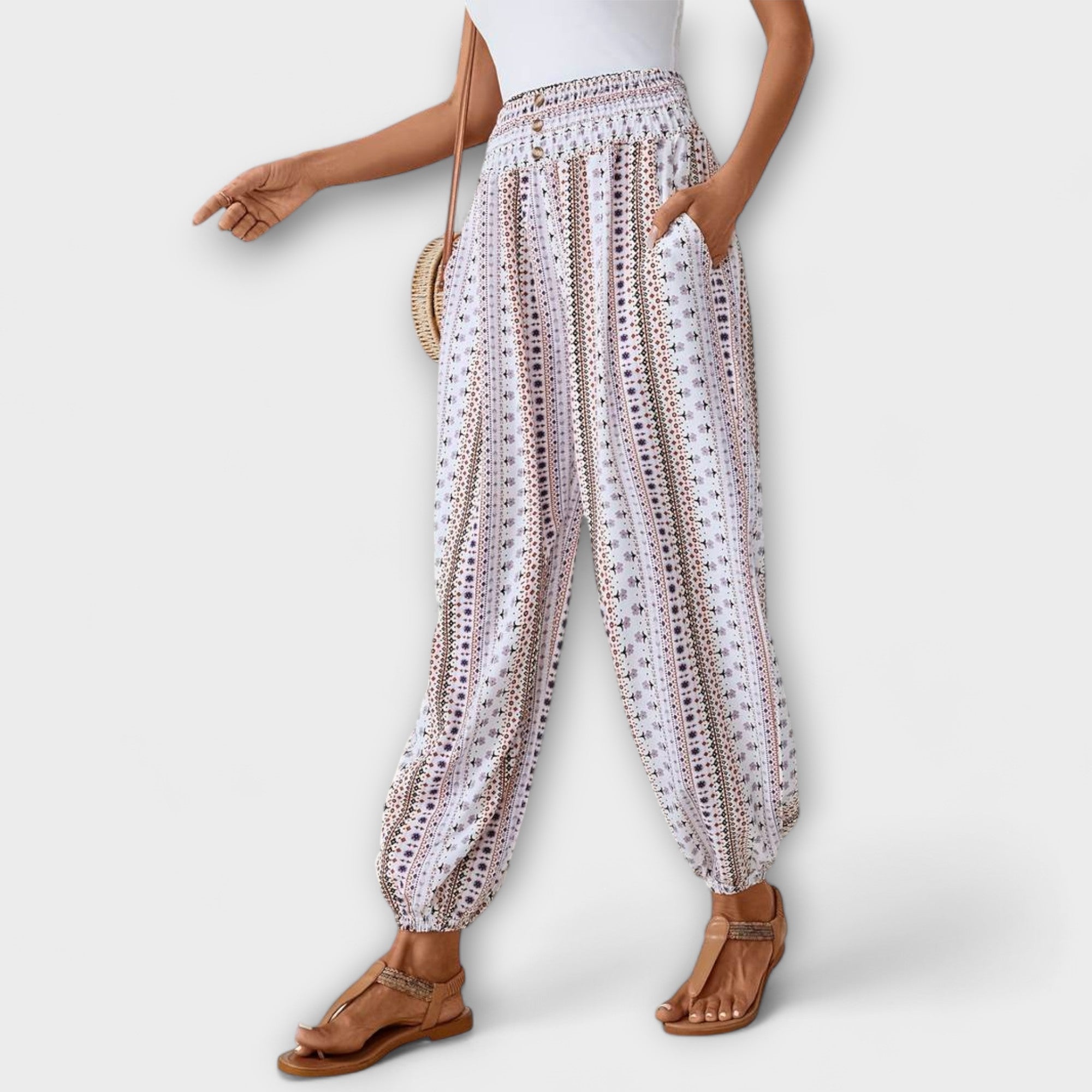 Scarlett - Tights with Ethnic Graphic