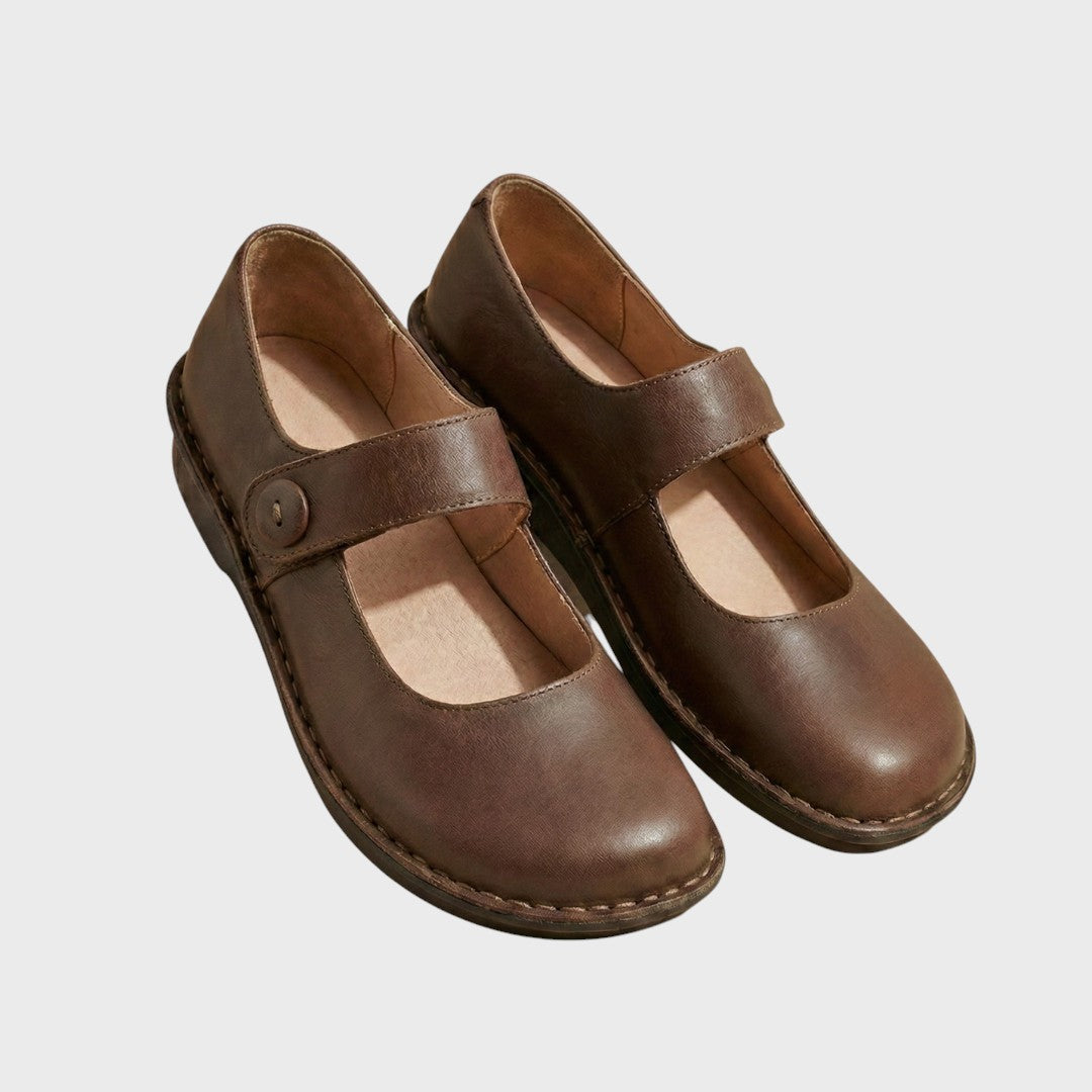 Hana - Hand-stitched leather shoes in timeless style