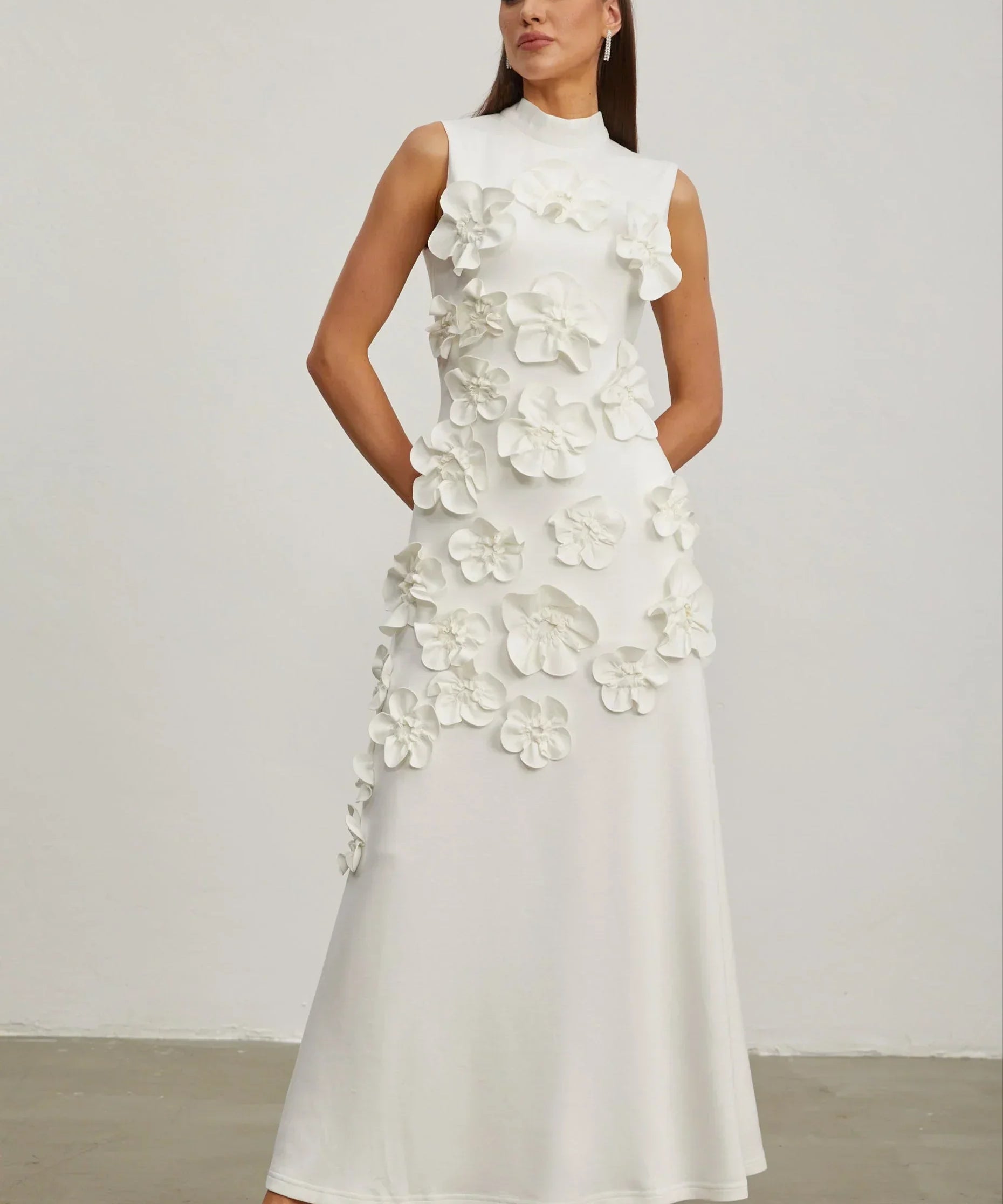 Rosévelle – Crimson Bloom Gown