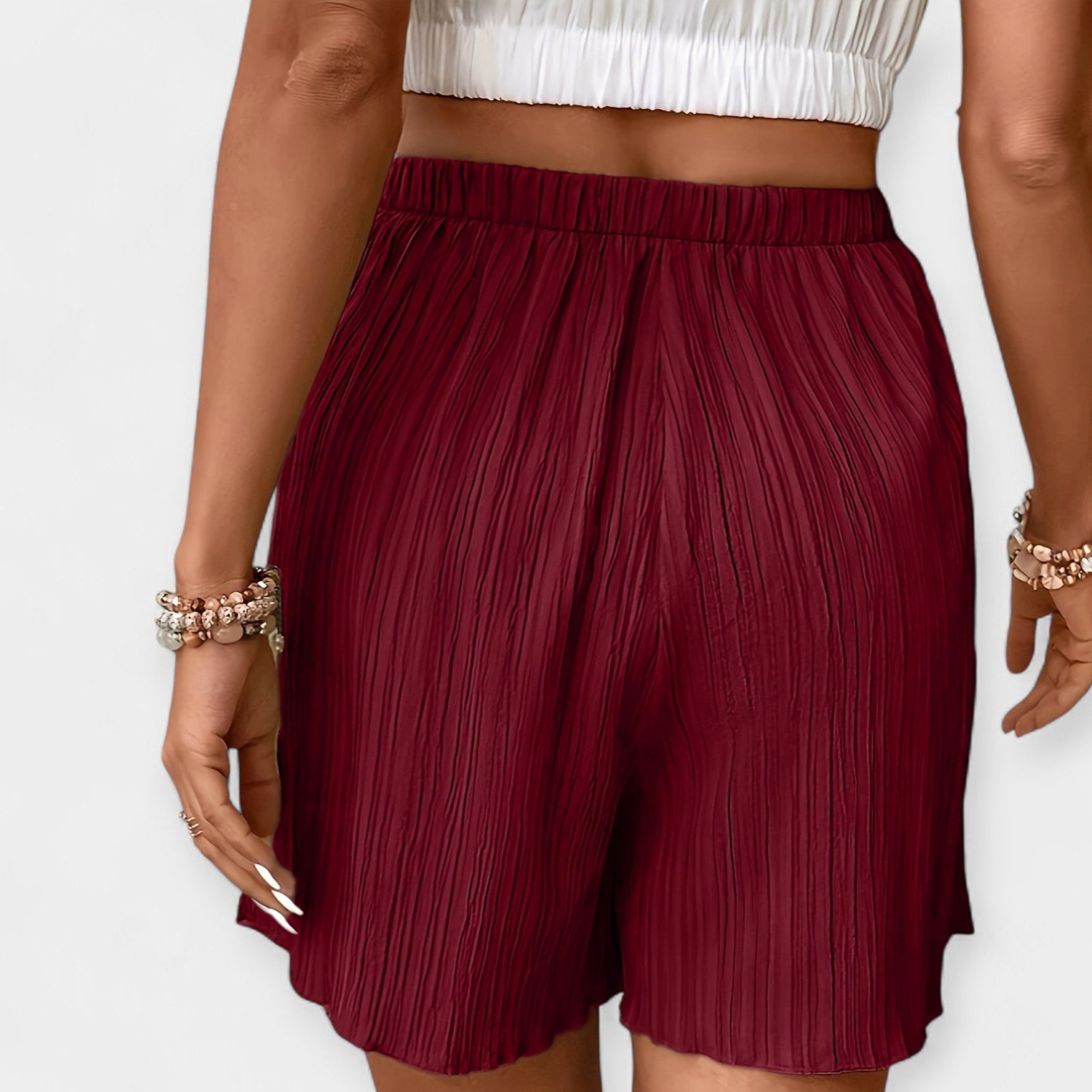 Novera – Pleated Flow Lounge Shorts