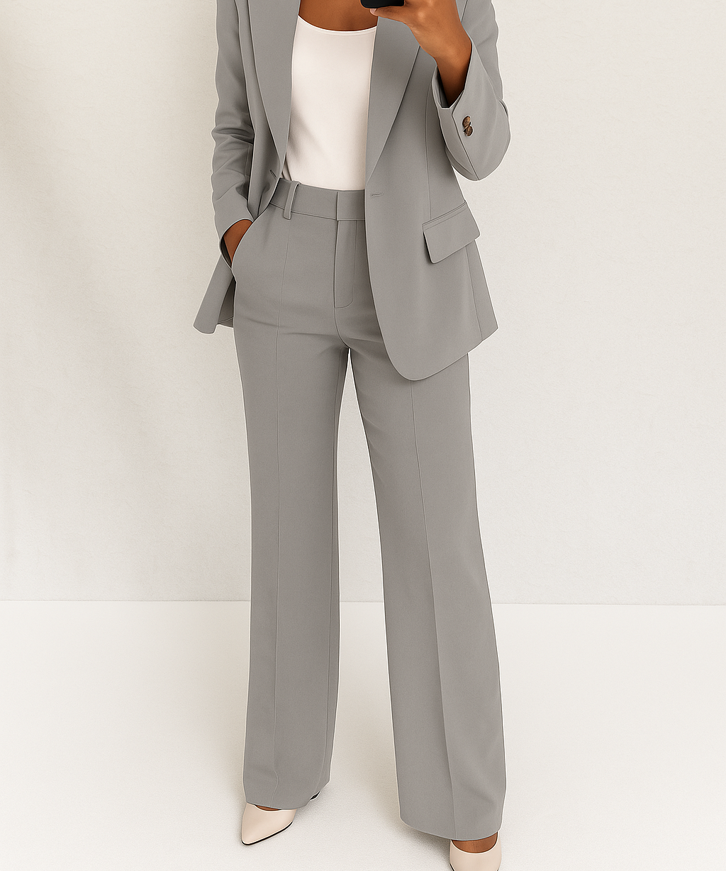Avelisse – Power Muse Tailored Set
