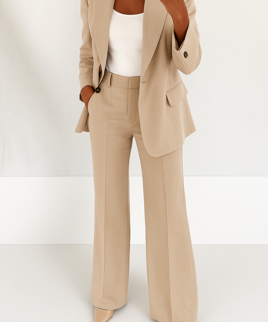 Avelisse – Power Muse Tailored Set