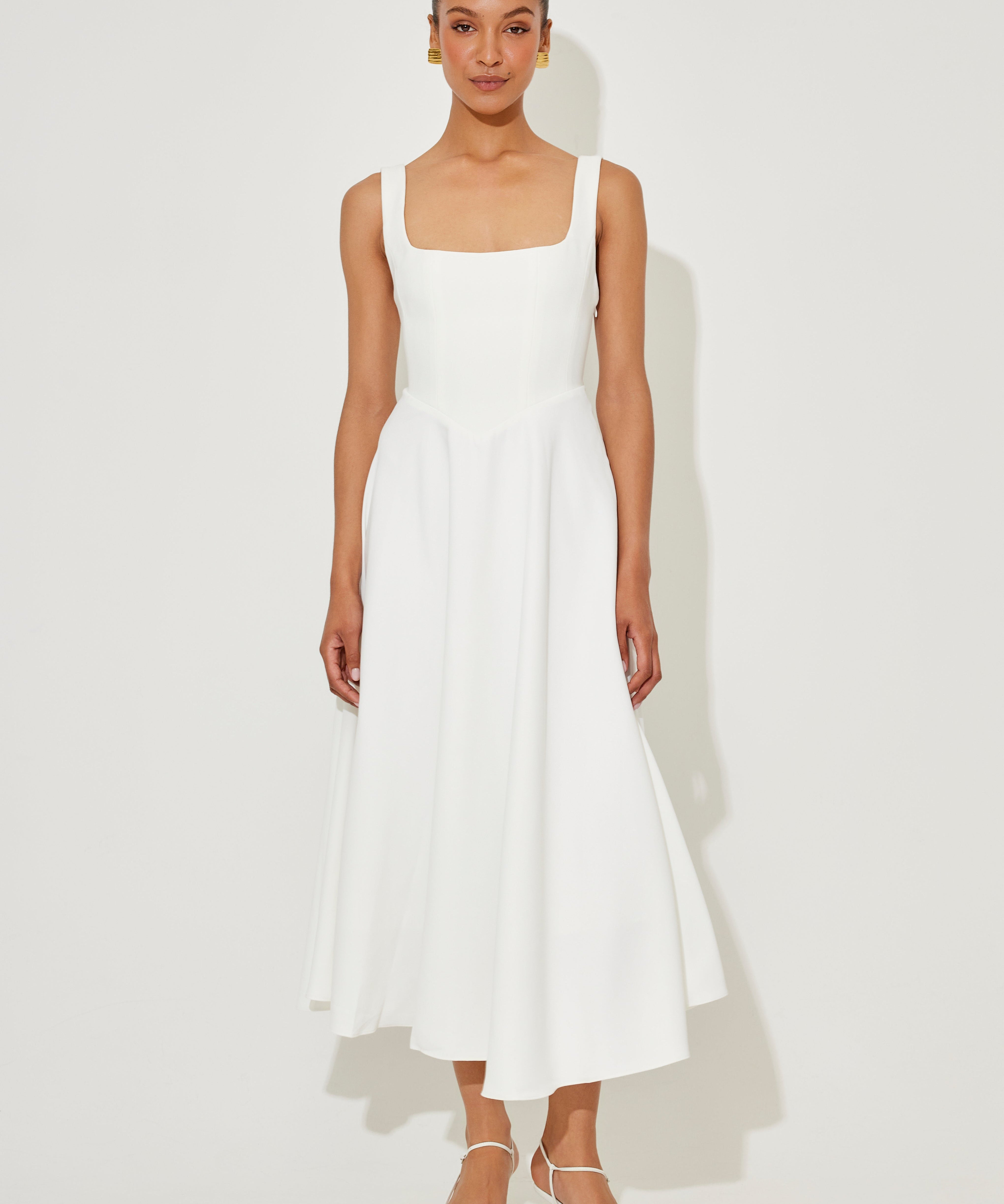Serene – Pure Line Dress