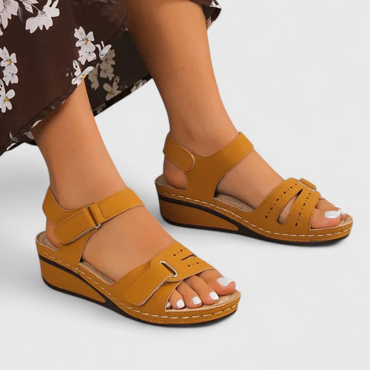 Guinevere - Orthopedic sandals
