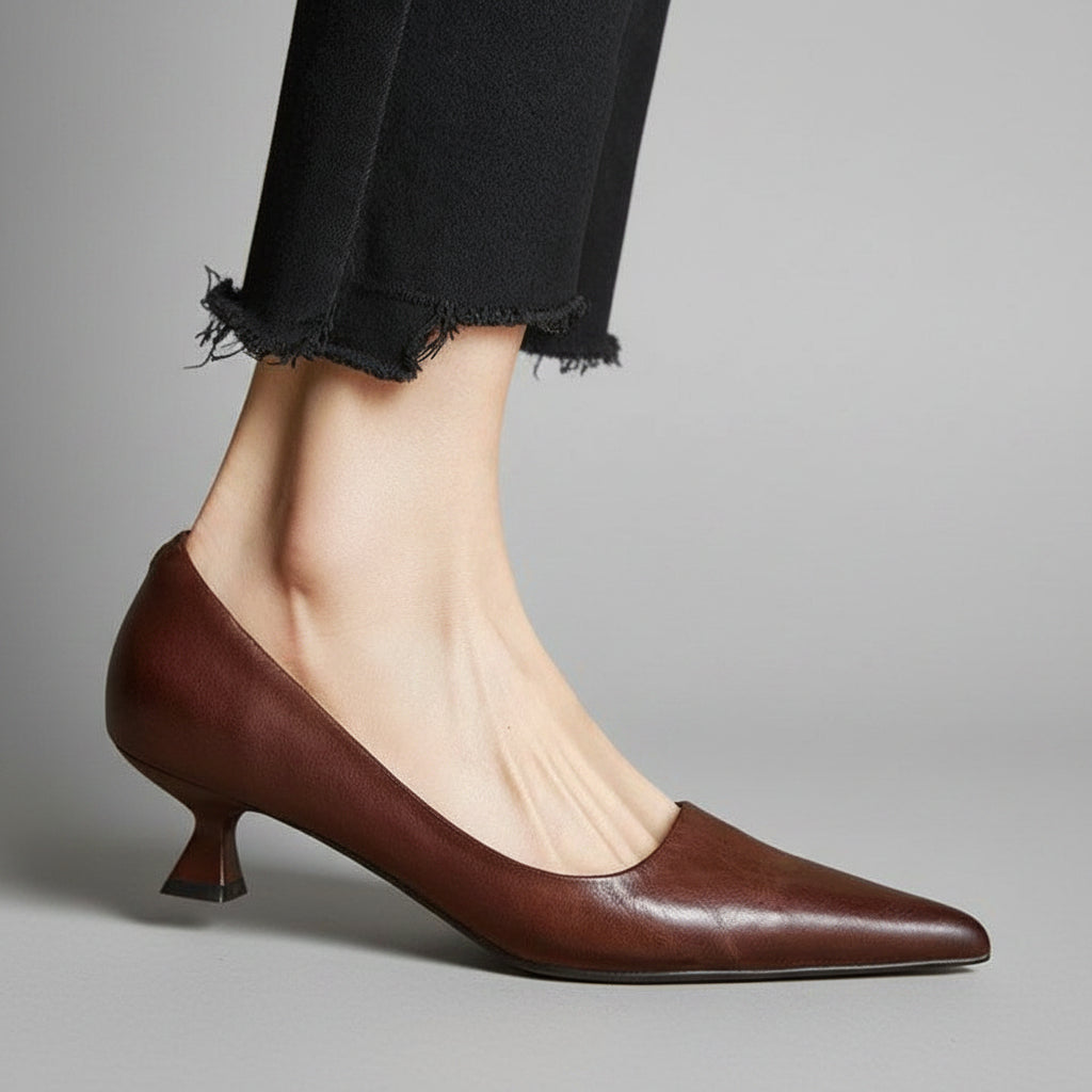 Elira – Minimal Heel Pumps