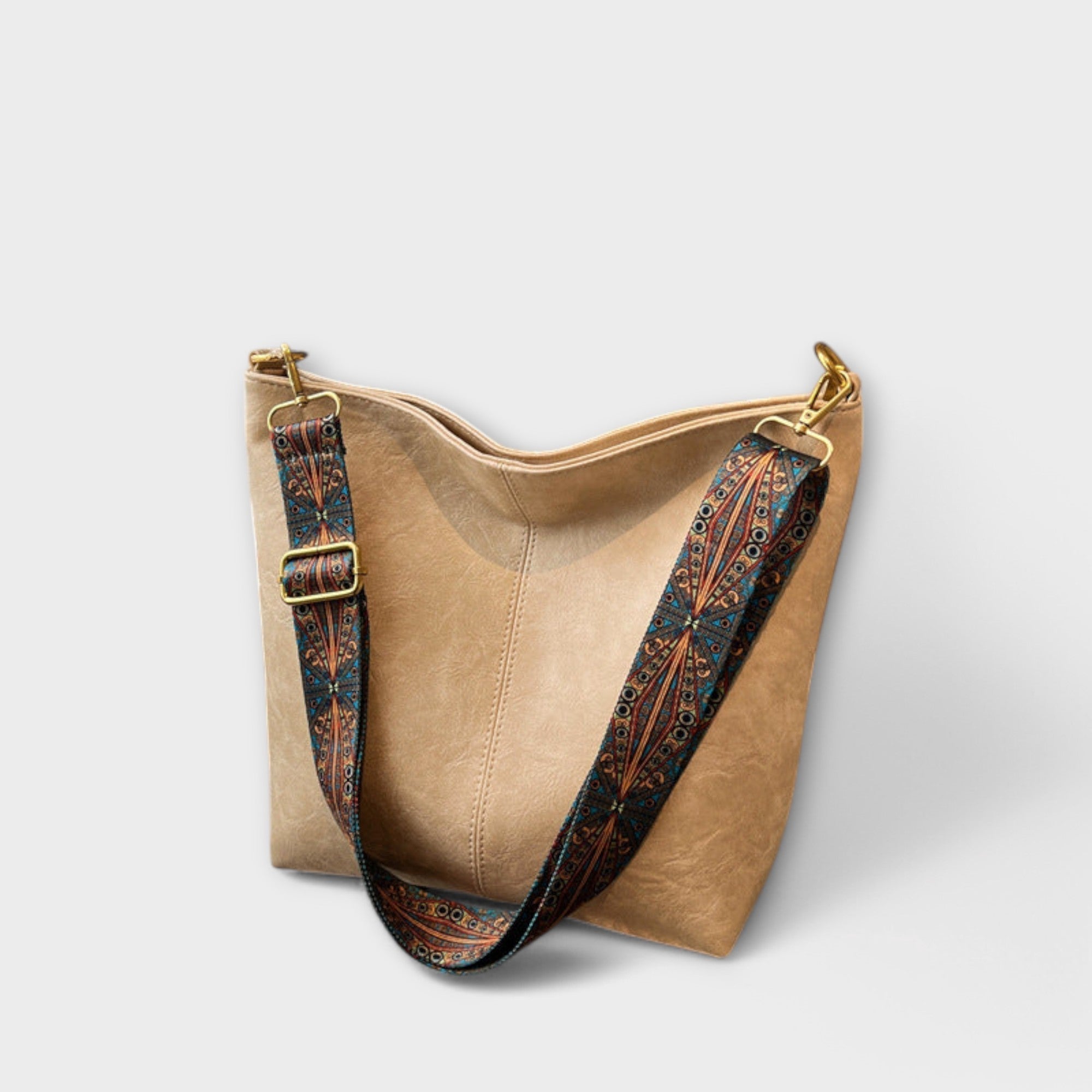 Aventra – Nomad Luxe Bucket Bag