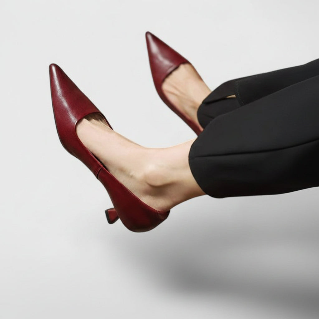 Elira – Minimal Heel Pumps