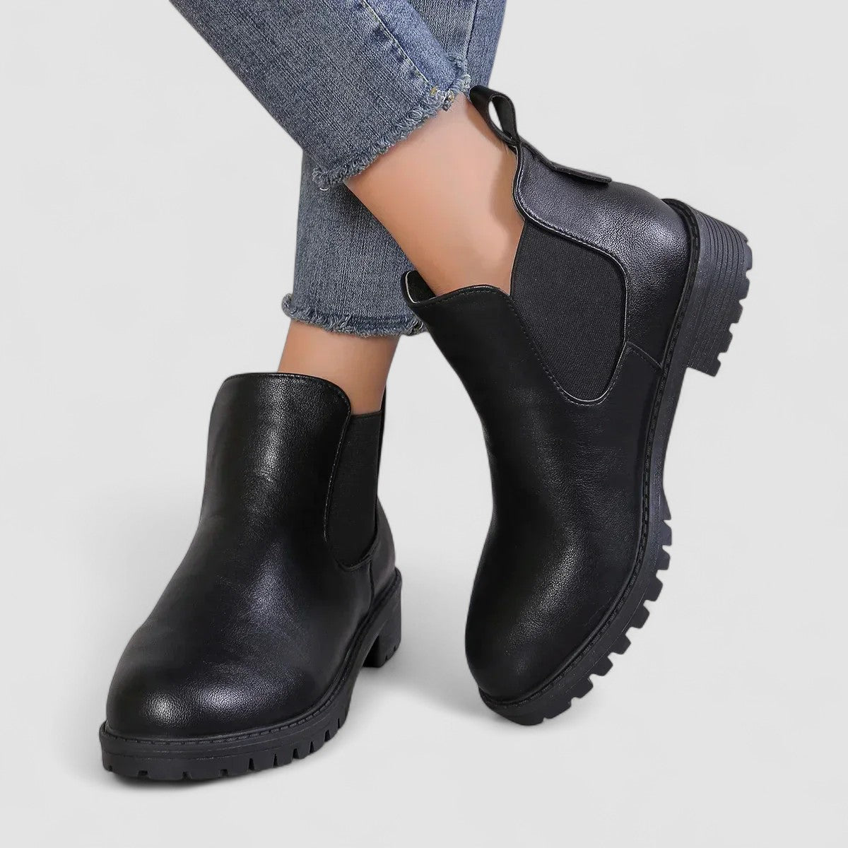 Varel - Everyday Chelsea Boots