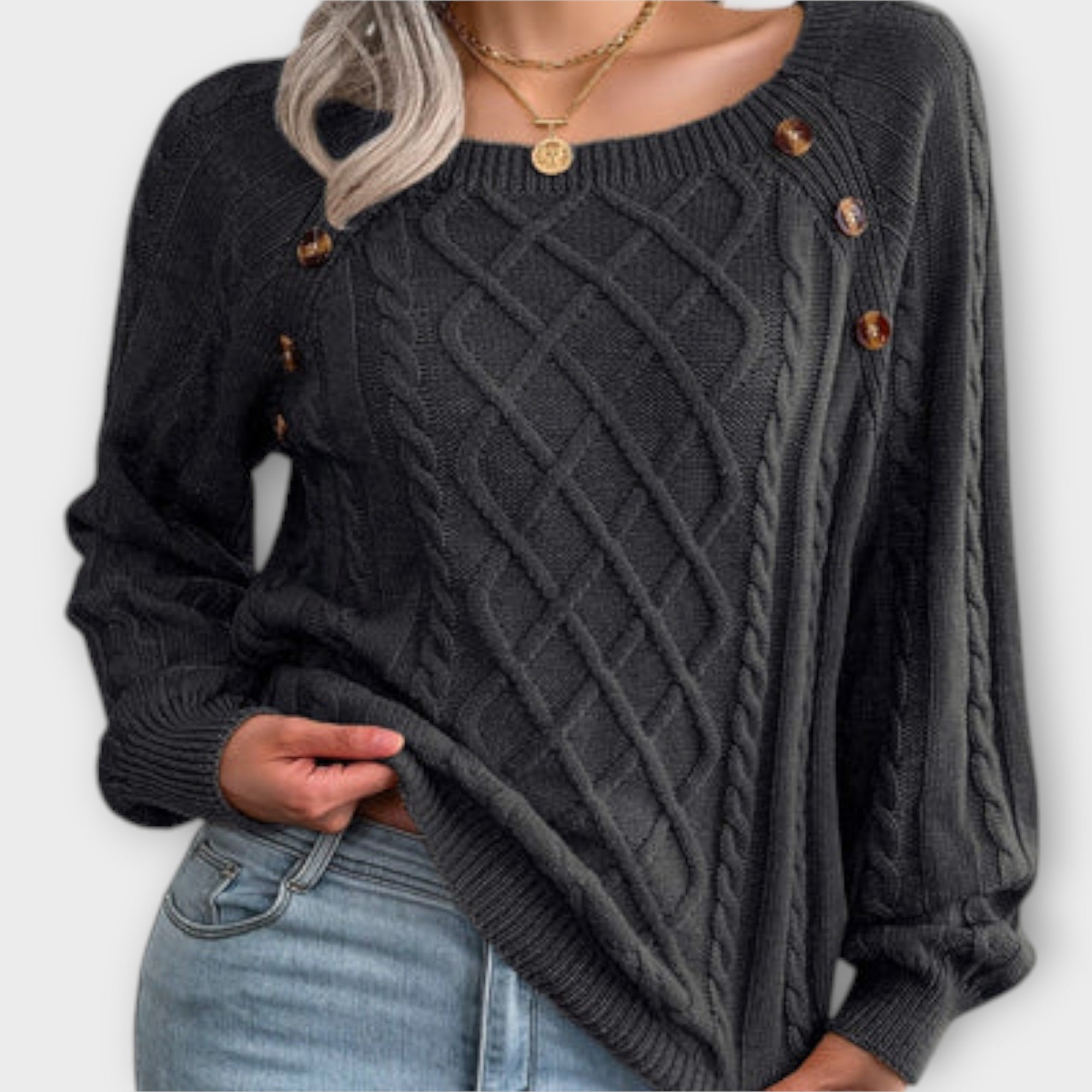 Malia - Buttoned Sweater