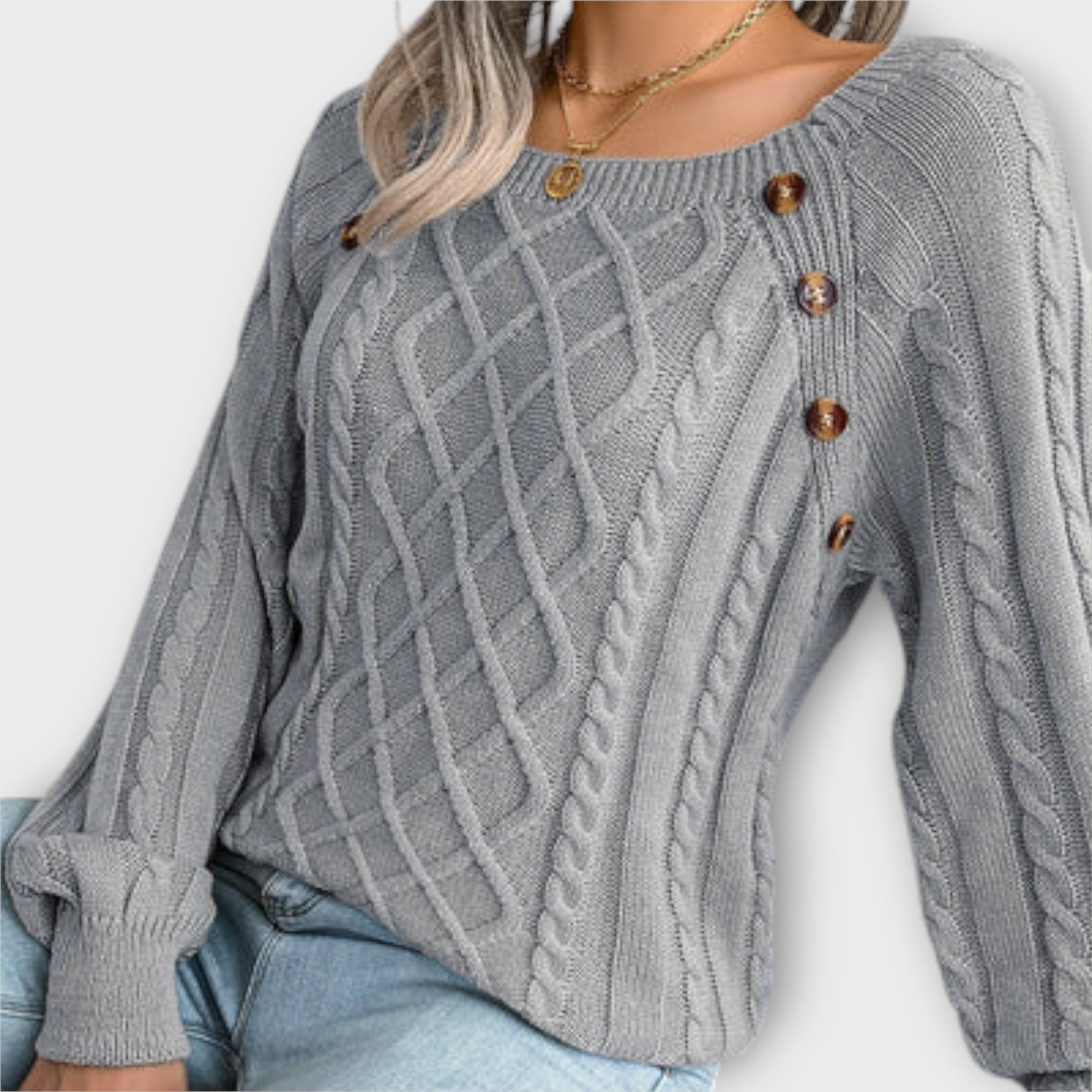 Malia - Buttoned Sweater