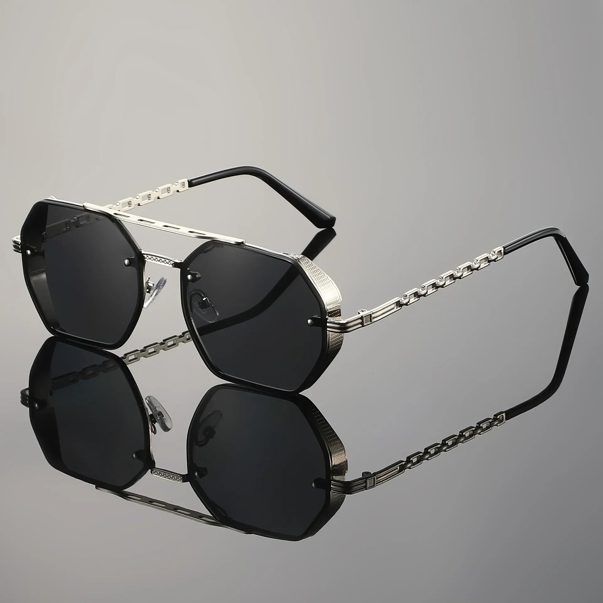 Auron - Chain Detail Aviator Sunglasses