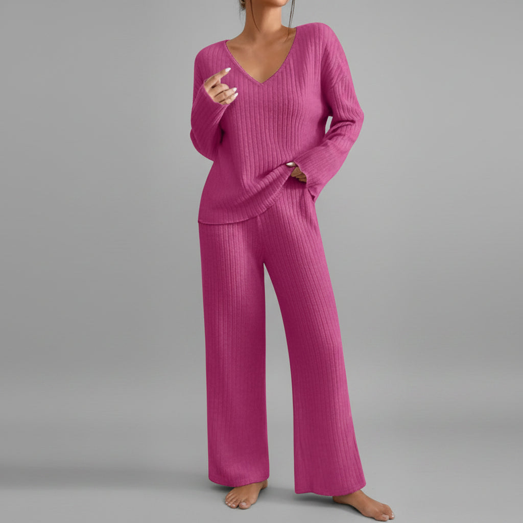 Luvia – Soft Ribbed Lounge Set