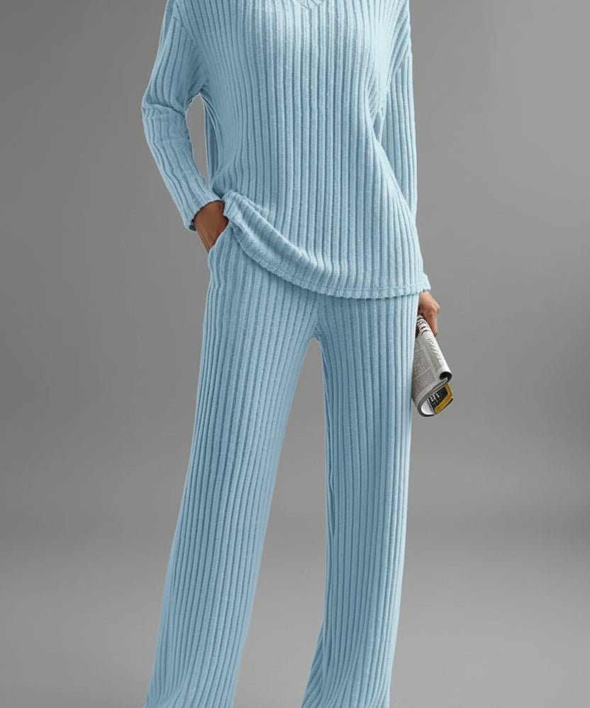 Luvia – Soft Ribbed Lounge Set