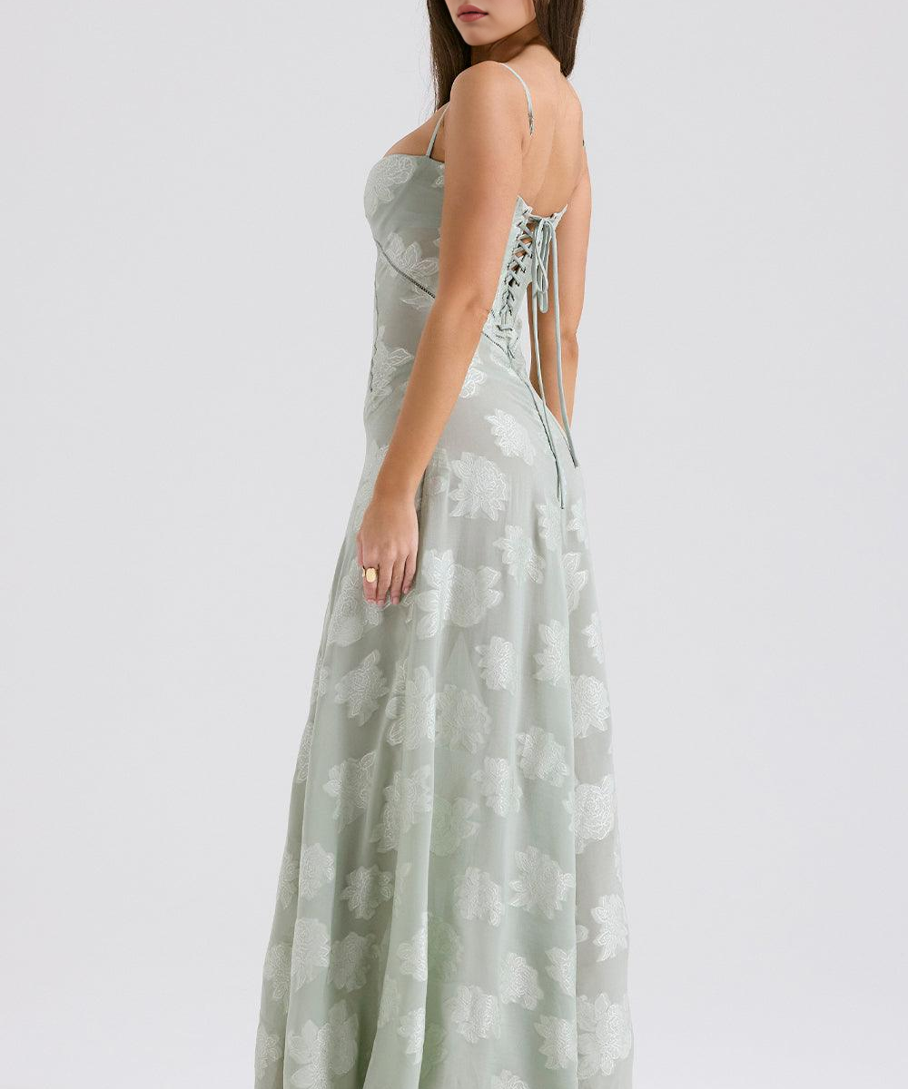 Virelle – Midnight Lace Maxi Dress