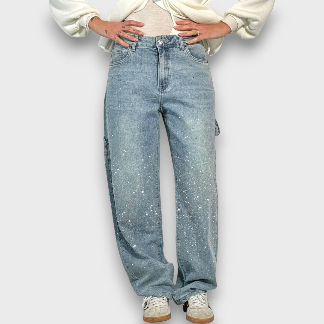 Nolene – Jeans with Sparkling Finish and Urban Character