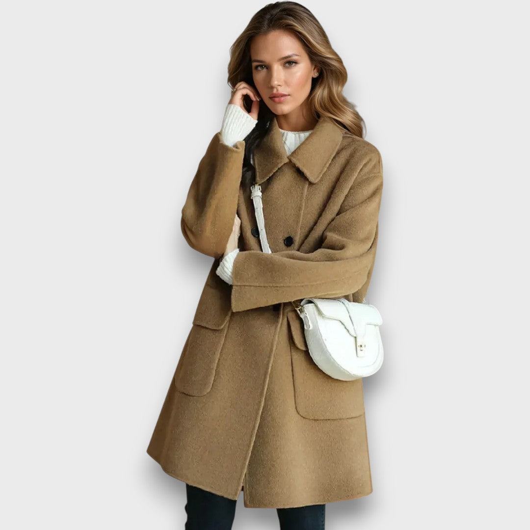 Celisse – Classic Double-Breasted Coat