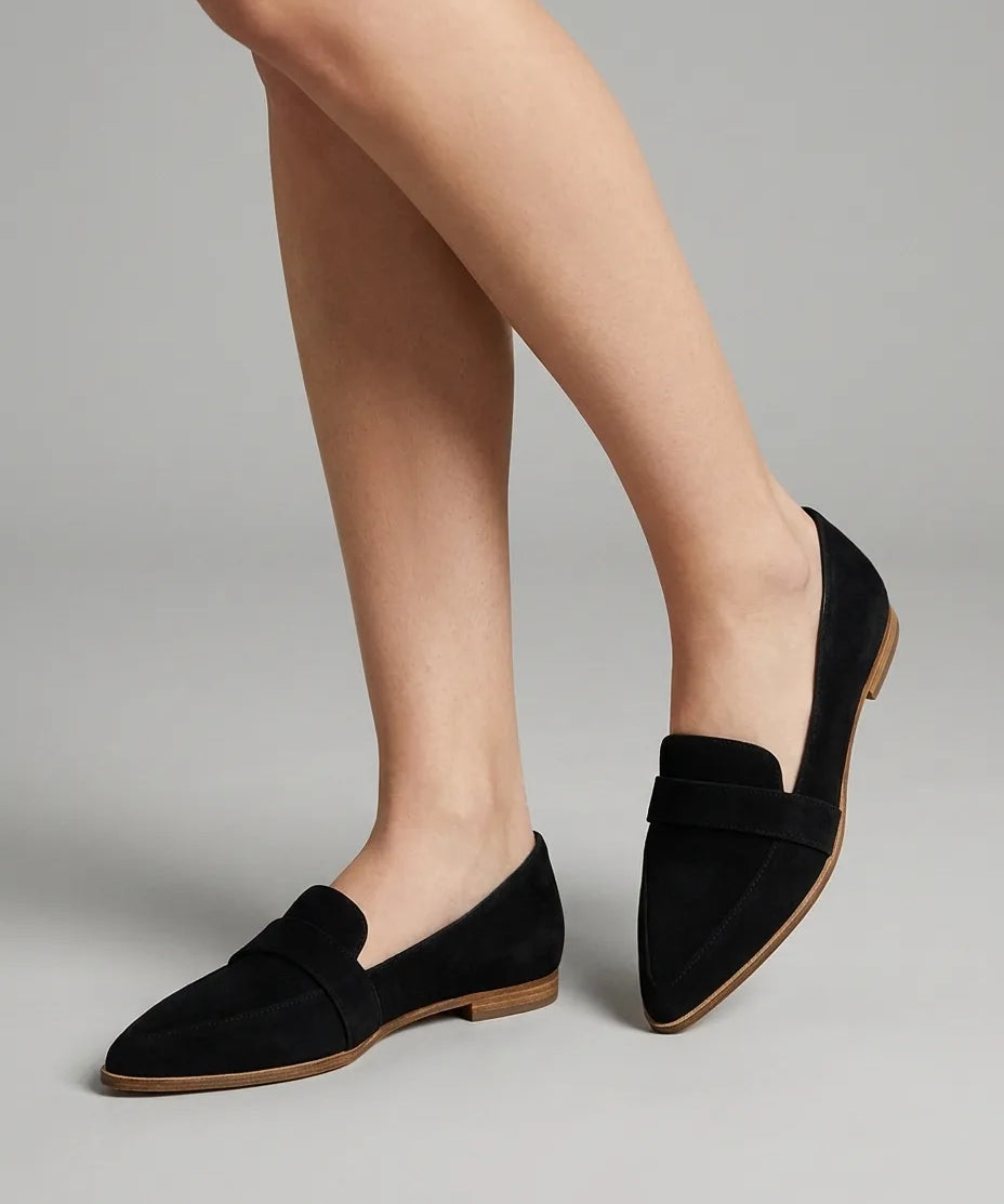 Elor – Classic Suede Loafer